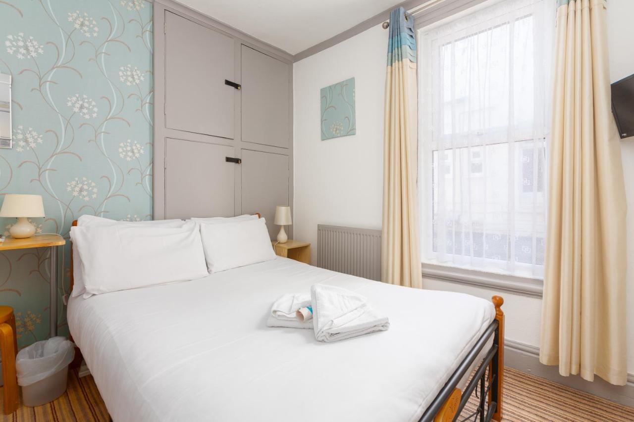 The Sandringham Court Hotel & Apartment Welcoming Large And Small Groups For 15 Years Blackpool Bagian luar foto
