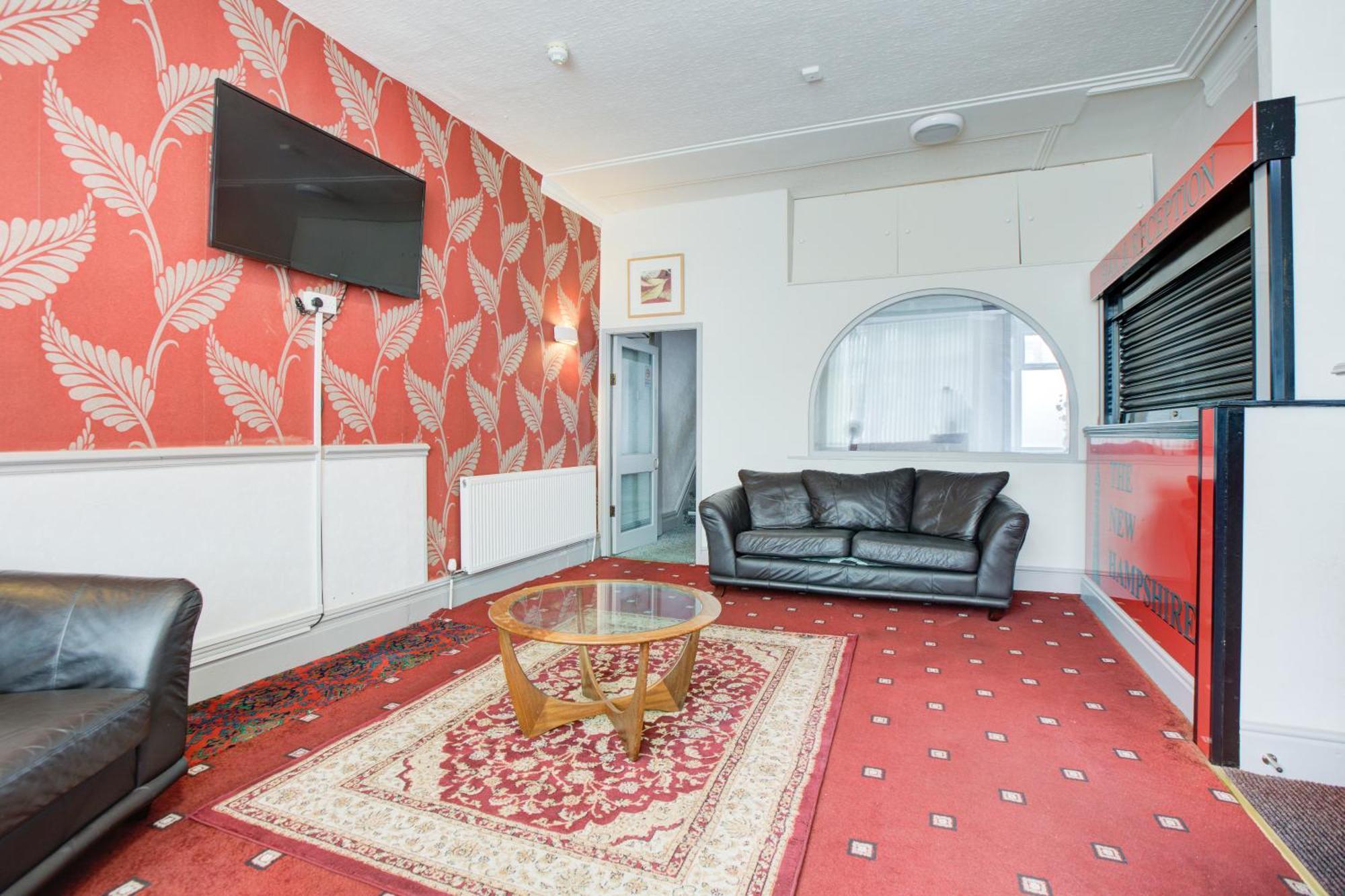 The Sandringham Court Hotel & Apartment Welcoming Large And Small Groups For 15 Years Blackpool Bagian luar foto