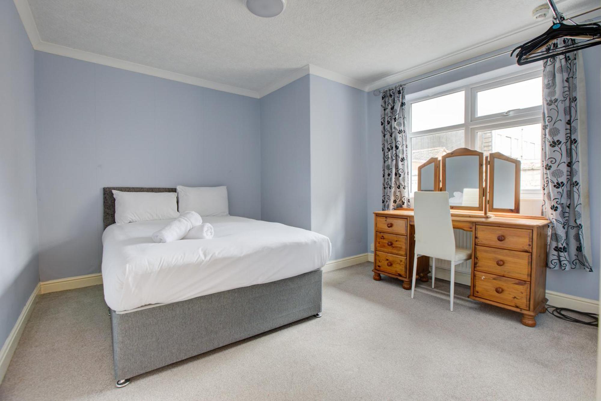 The Sandringham Court Hotel & Apartment Welcoming Large And Small Groups For 15 Years Blackpool Bagian luar foto