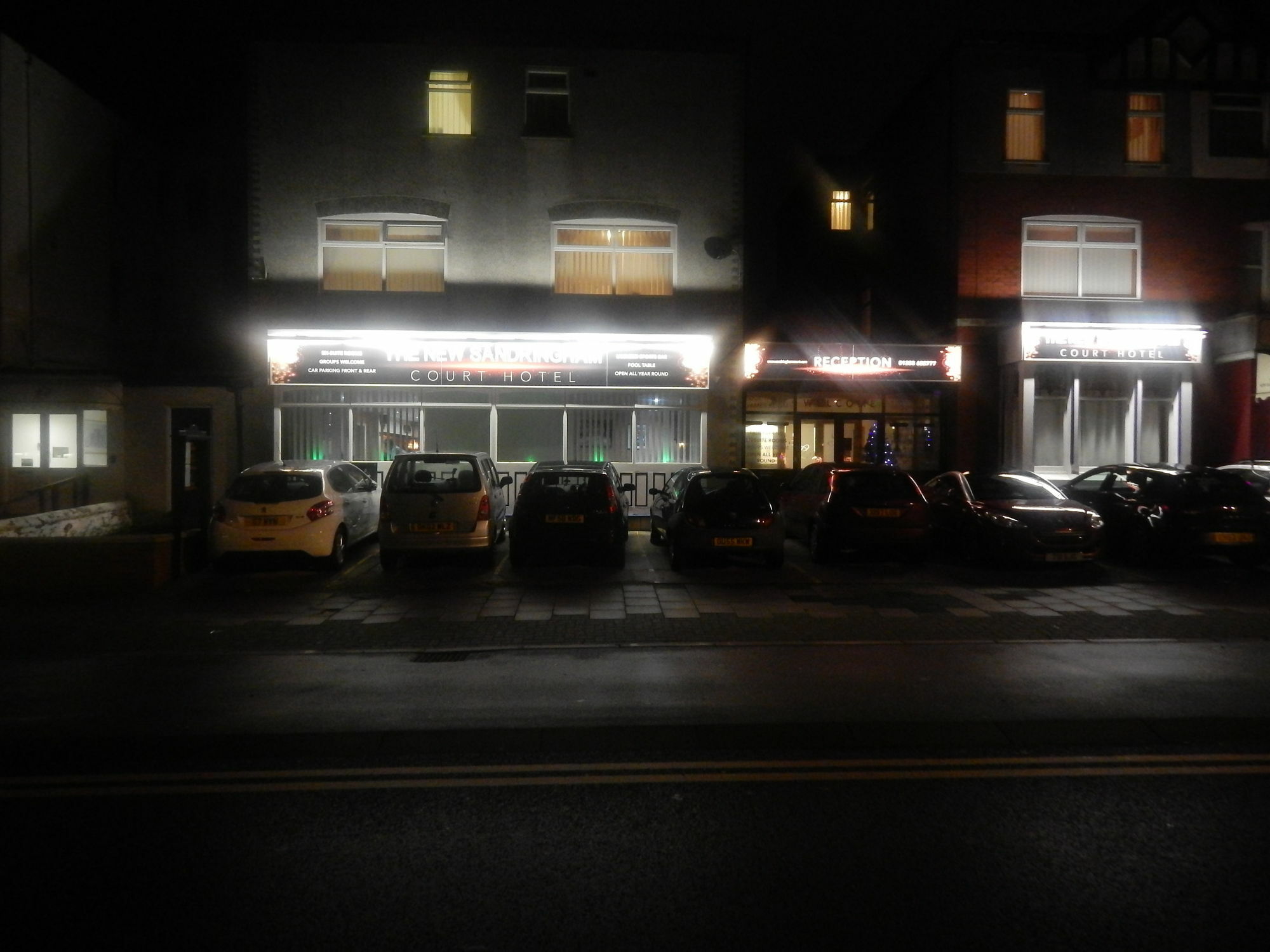 The Sandringham Court Hotel & Apartment Welcoming Large And Small Groups For 15 Years Blackpool Bagian luar foto